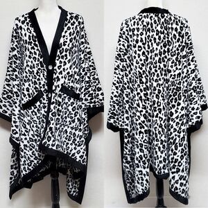 BLACK White Leopard Print Faux Fur Crystal Embellished Button Cape Poncho OSFA
